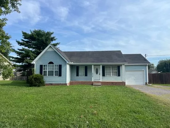 Great 3 Br 2 Bath Available Immediately In Smyrna! Minutes From Sam Ridley Parkway Apartment for rent in Smyrna, TN