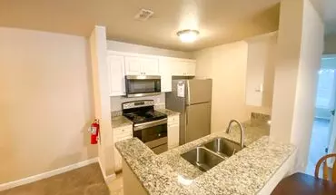 5 of 29 Oxford Terrace II #404 - Walk To Uf And Sorority Row! Apartment for rent in Gainesville, FL