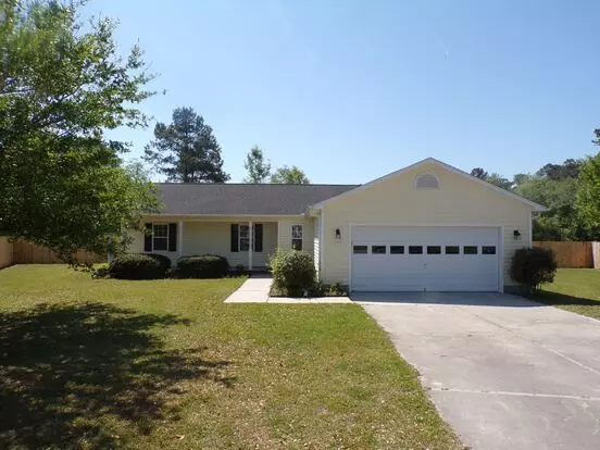 3 Bedroom 2 Full Bathroom Located In Richlands With A Large Privacy Fence! Apartment for rent in Richlands, NC 3 Bedroom 2 Full Bathroom Located In Richlands With A Large Privacy Fence! Apartment for rent in Richlands, NC