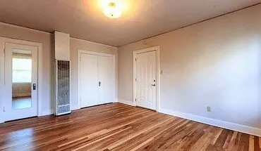 4 of 37 1037 NW 20th Ave Apartment for rent in Portland, OR