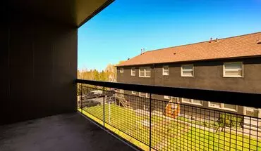 3 of 99 1905 NW 29th Ave Apartment for rent in Portland, OR