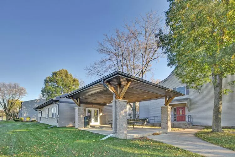 Rockwell Court Apartment for rent in Fort Atkinson, WI