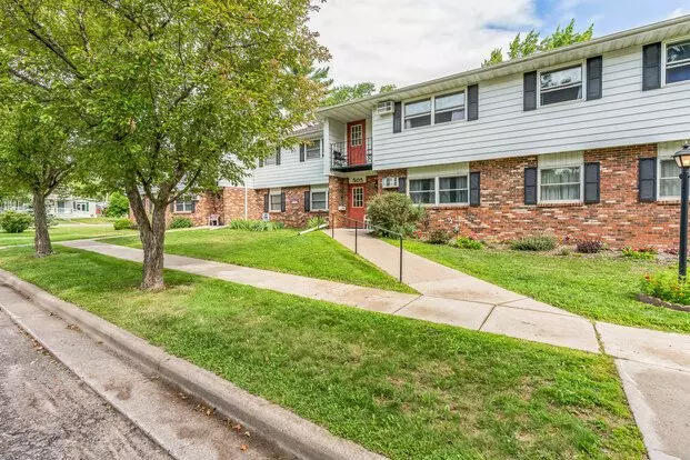 Pine Court Terrace Apartment for rent in Neenah, WI Pine Court Terrace Apartment for rent in Neenah, WI
