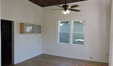 5 of 13 Great Garden District Cottage House for rent in Baton Rouge, LA