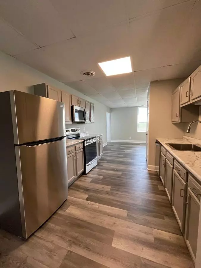 815 W. Columbia -801 W Columbia Apartment for rent in Flora, IN