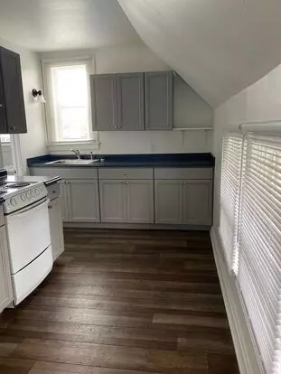 1829-1829 1/2 Greenbush St- Apartment for rent in Lafayette, IN 1829-1829 1/2 Greenbush St- Apartment for rent in Lafayette, IN