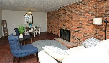 5 of 11 Grange Oaks Apartment for rent in Holly, MI