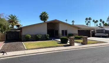2 of 29 Pool & Built In Bbq House for rent in Mesa, AZ