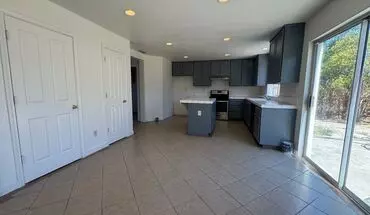 5 of 13 Great Location! 4bd And 2.5ba Recently Remodeled House for rent in Elk Grove, CA