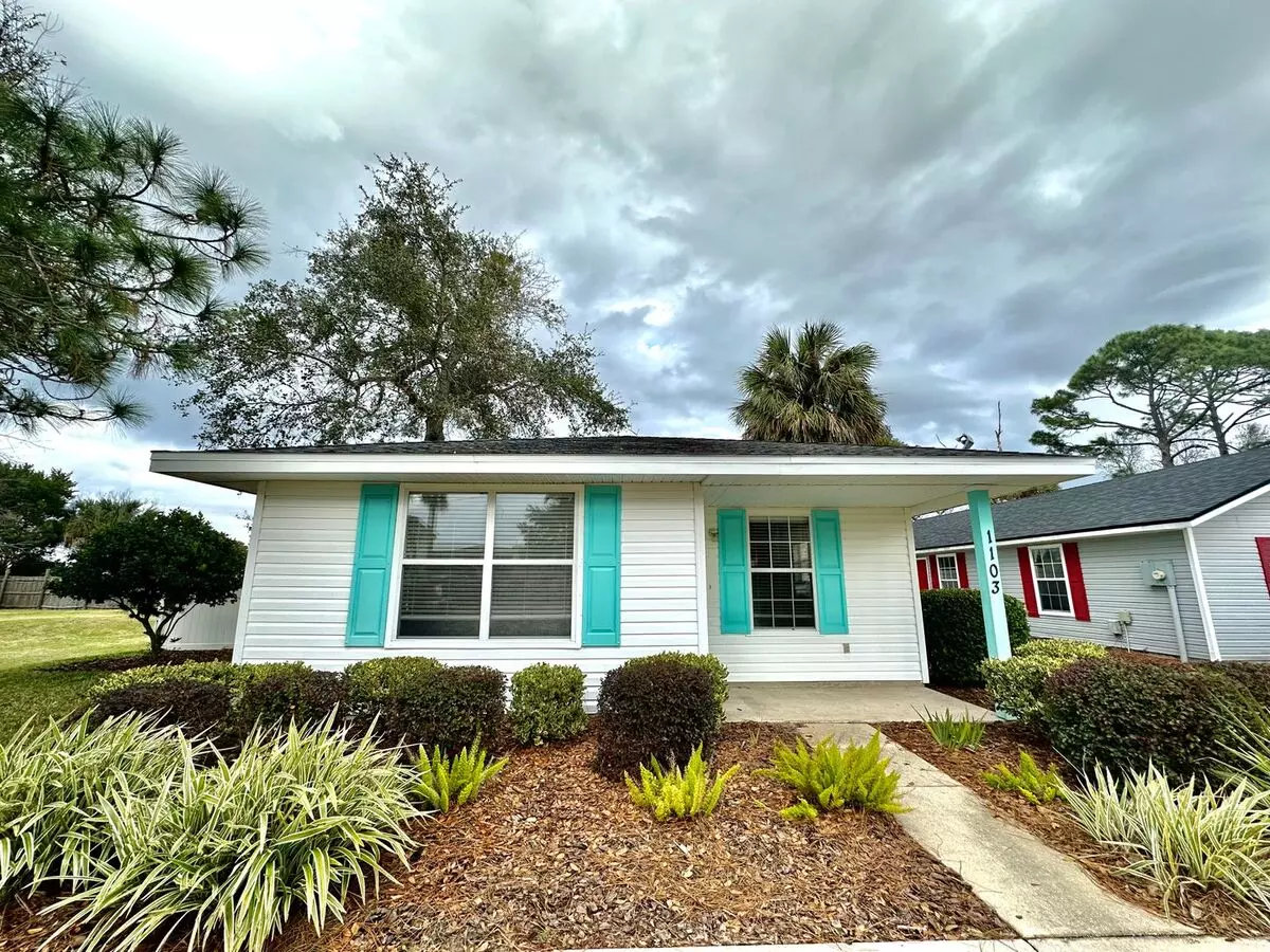 Nestled In A Delightful Beach Neighborhood, This Well-maintained 3-bedroom, 2-bath Home Exudes Charm! House for rent in Atlantic Beach, FL