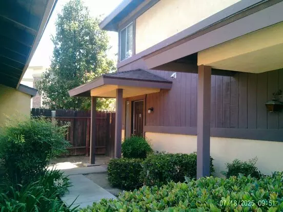 Hasti Acres Drive 1818 A-d Apartment for rent in Bakersfield, CA