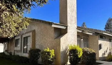 2 of 16 Laborough 8201 Dr. #a-d Apartment for rent in Bakersfield, CA