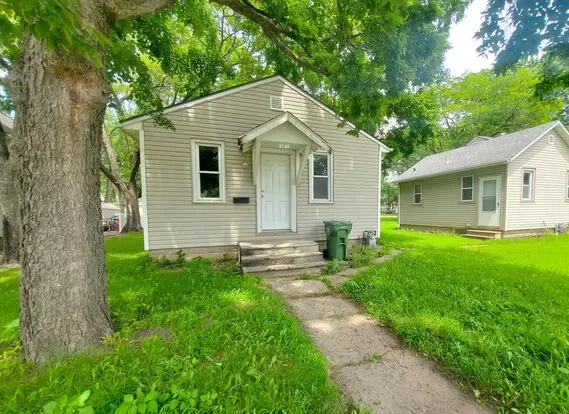 For Rent: 147 French- Cute One Bedroom Bungalow *pets Ok* Apartment for rent in Waterloo, IA