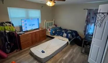 5 of 28 2/1 Updated Unit In A Triplex House for rent in Largo, FL