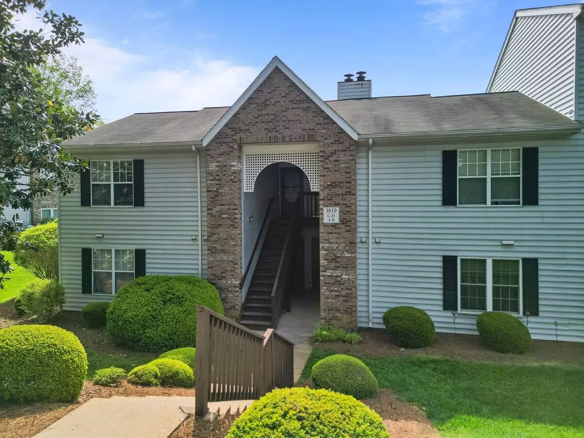 1 Bedroom, 1 Bath Unit Available Now House for rent in Clemmons, NC