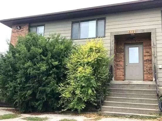 918 Boston Way Apartment for rent in Coralville, IA