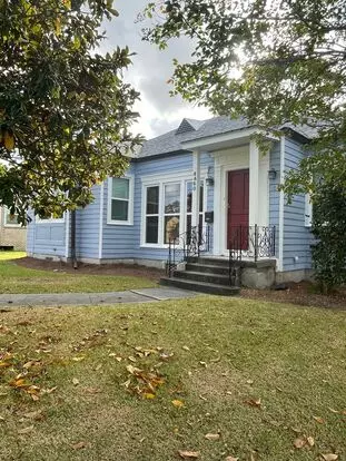Single Family Home In Quiet Gentilly Neighborhood W/ Big Backyard, Lawncare Included In Rent! Apartment for rent in New Orleans, LA Single Family Home In Quiet Gentilly Neighborhood W/ Big Backyard, Lawncare Included In Rent! Apartment for rent in New Orleans, LA