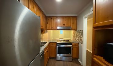 2 of 11 306 E Moore St Apartment for rent in Valdosta, GA