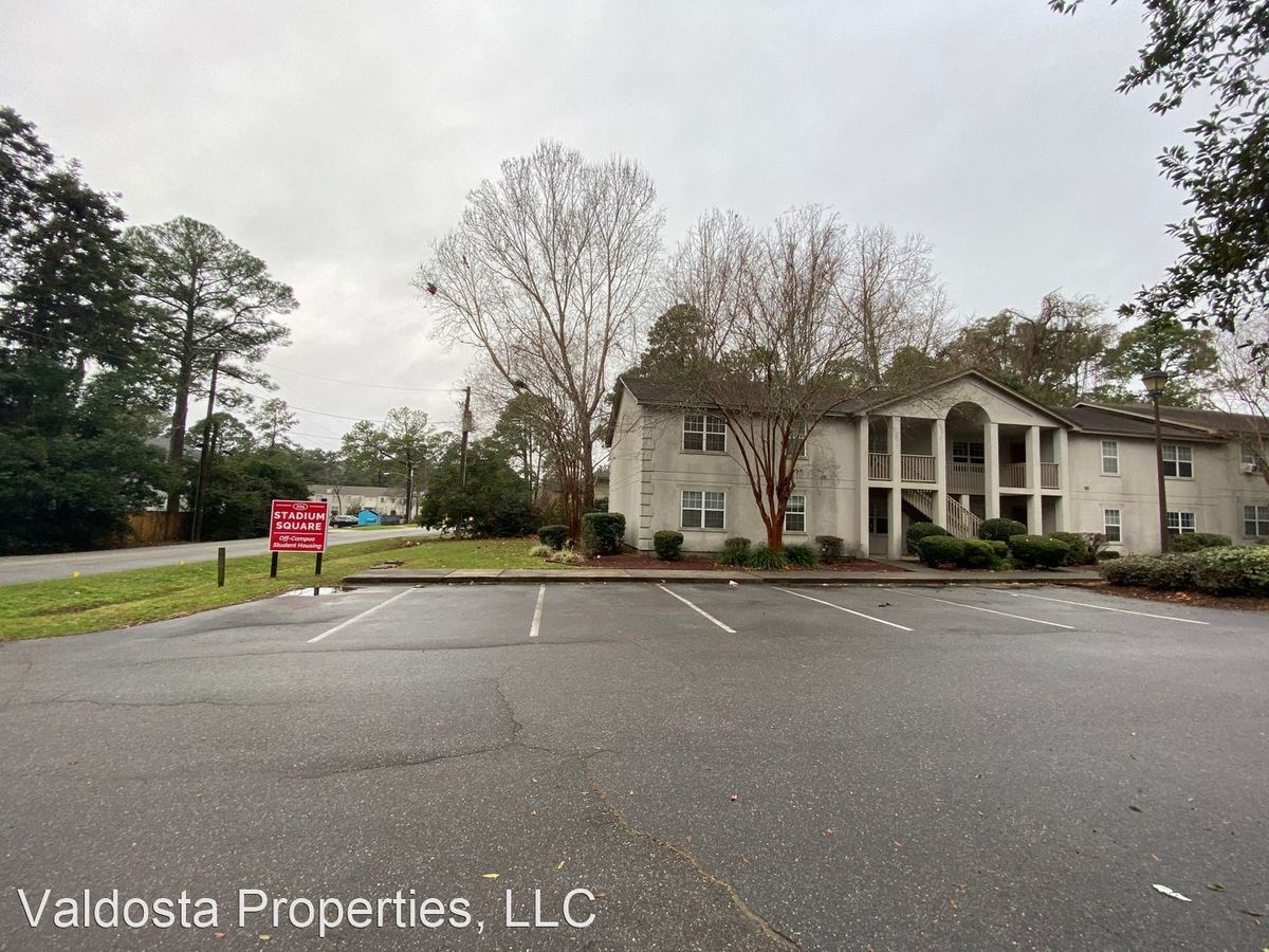 306 E Moore St Apartment for rent in Valdosta, GA