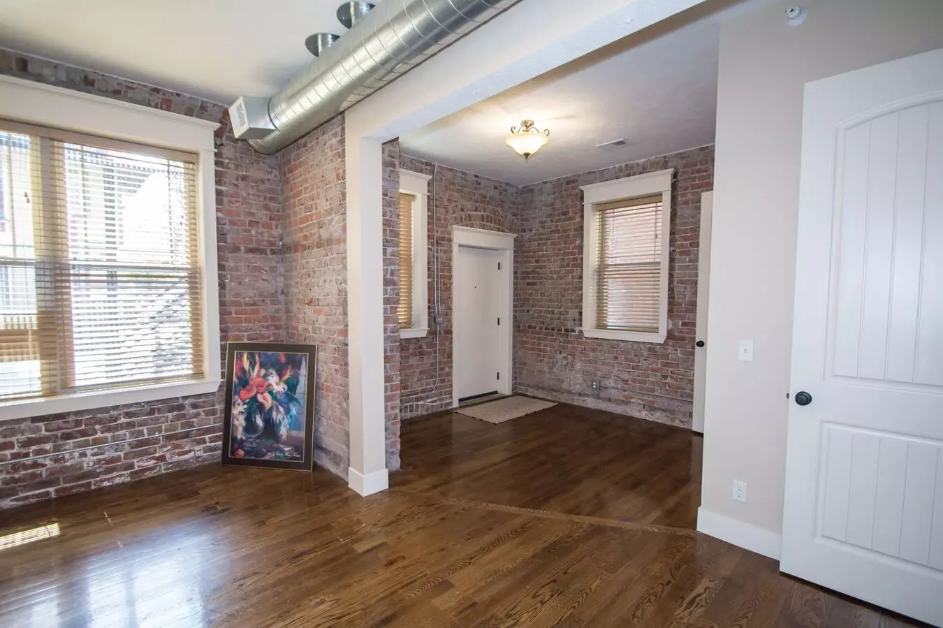 The Barnard Flats Apartment for rent in Omaha, NE