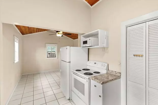 Unfurnished Studio! Apartment for rent in Key West, FL