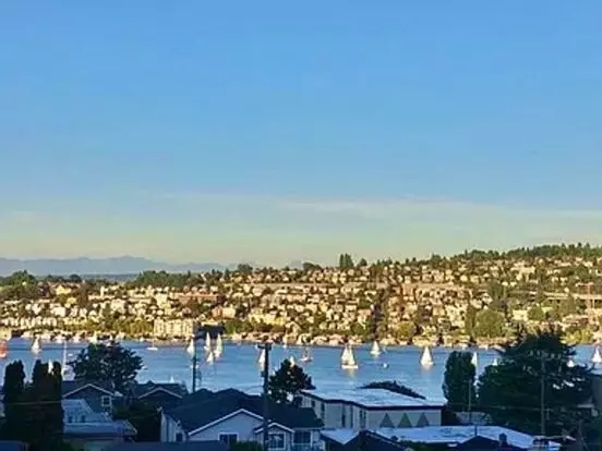 Queen Anne Condo With Exceptional Views And Two Parking Spots Apartment for rent in Seattle, WA Queen Anne Condo With Exceptional Views And Two Parking Spots Apartment for rent in Seattle, WA