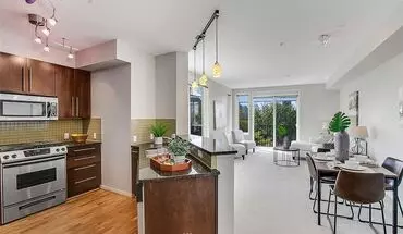5 of 22 $500 Off Move In By 8/15 - Chic City Retreat W View! Apartment for rent in Seattle, WA