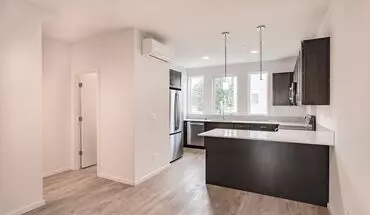 3 of 21 Newer Air-conditioned 3 Primary Bedroom Townhome North Edmonds Area House for rent in Edmonds, WA