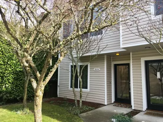 West Seattle Fantastic 3bd 1.5 Bath Townhome - Walkers Paradise! Apartment for rent in Seattle, WA