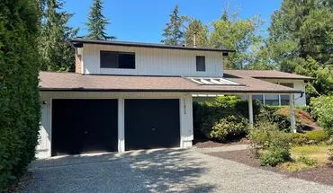 4 of 52 Charming 3bd Split Level House for rent in Bellevue, WA