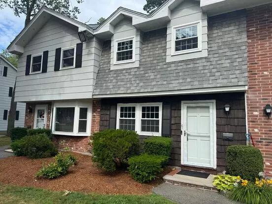 Refreshed 2 Bed 1.5 Bath Townhouse | Pet Ok | Avail Now Apartment for rent in Methuen, MA Refreshed 2 Bed 1.5 Bath Townhouse | Pet Ok | Avail Now Apartment for rent in Methuen, MA