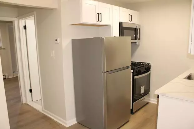 East Browning Apts Apartment for rent in Bellmawr, NJ East Browning Apts Apartment for rent in Bellmawr, NJ