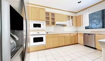 4 of 25 Spacious Ewa Beach Home With Central A/c House for rent in Ewa Beach, HI