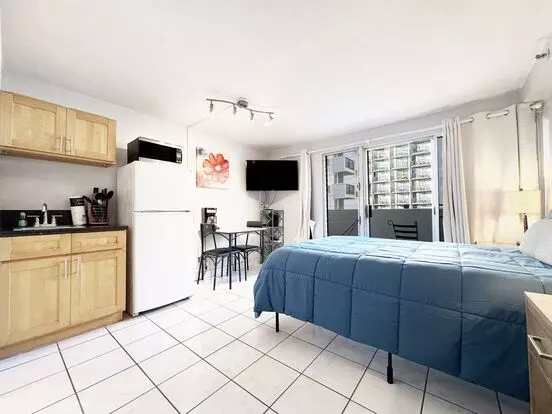 Furnished Waikiki Studio With A/c Apartment for rent in Honolulu, HI