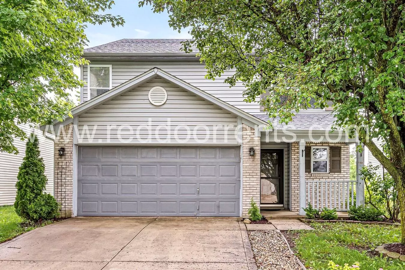 Beautifully Maintained Home With Trail Access & Pool Amenities House for rent in Avon, IN