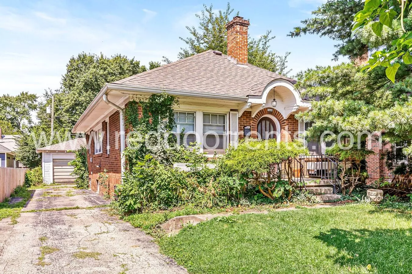 Coming Soon! 2 Bedroom/ 1.5 Bath Forest Hills Home! House for rent in Indianapolis, IN
