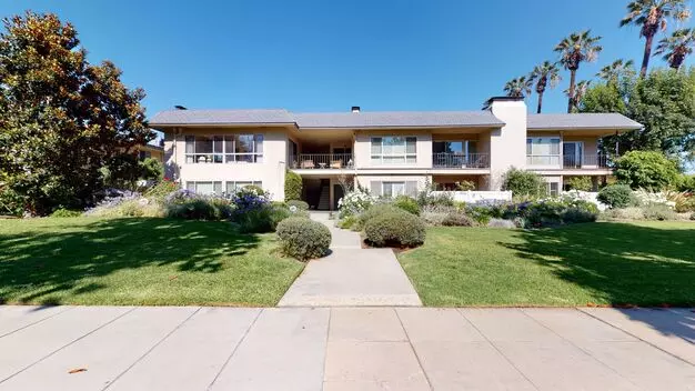 Incredible 3 Bedroom 2 Bathroom Condo For Rent On Historic South Orange Grove Blvd, Pasadena! Apartment for rent in Pasadena, CA