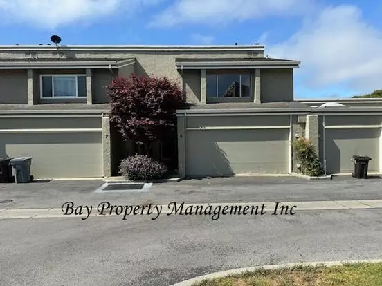 Charming 3-bedroom Townhouse In Los Olivos – South Salinas! Apartment for rent in Salinas, CA