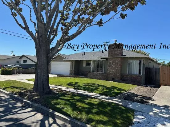 Charming 3-bedroom, 2-bath Home In South Salinas Apartment for rent in Salinas, CA