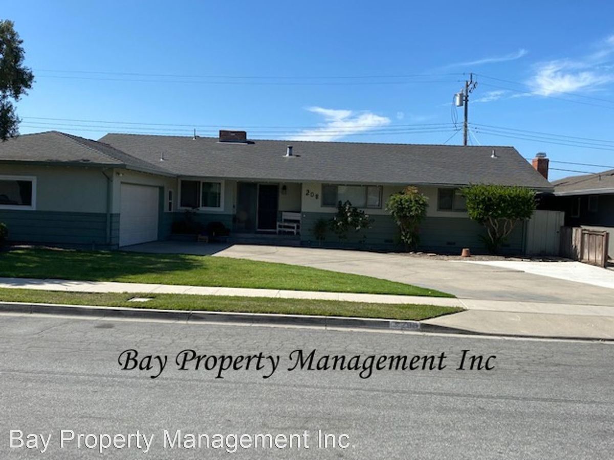 208 Rio Verde Dr Salinas, CA House for Rent