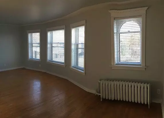 109-111 Duplex Apartment for rent in Duluth, MN