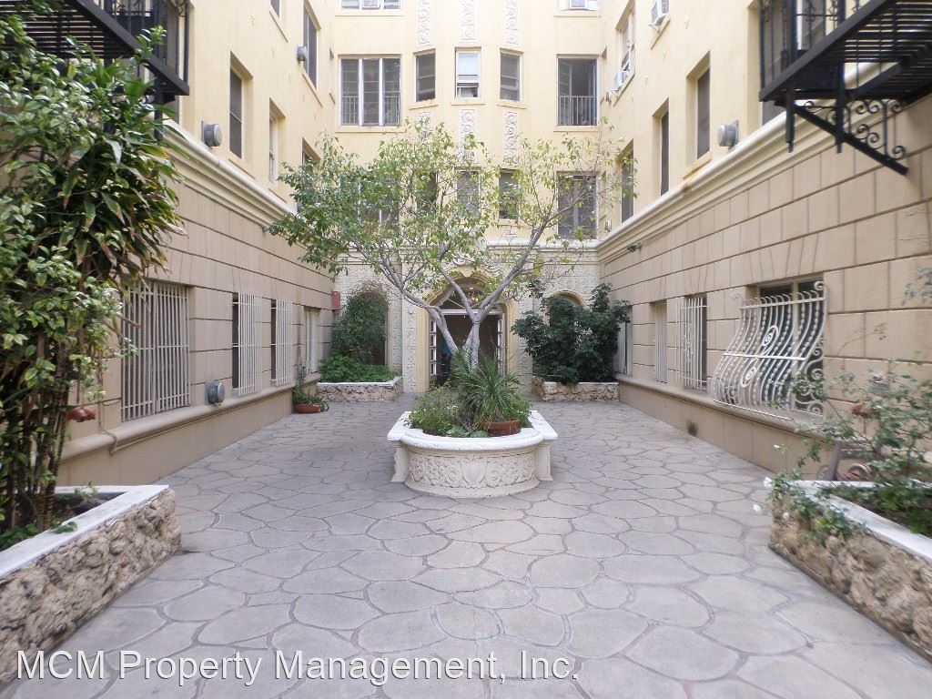 849 Gramercy Dr Los Angeles, CA Apartment for Rent