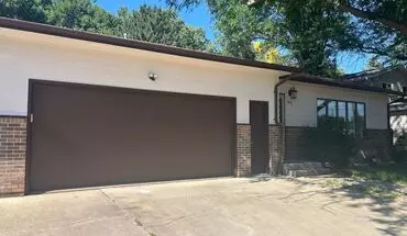 4 of 46 Fully Renovated 5 Bed / 3 Bath Home With 2-stall Garage In Prime S Sioux Falls Location! House for rent in Sioux Falls, SD