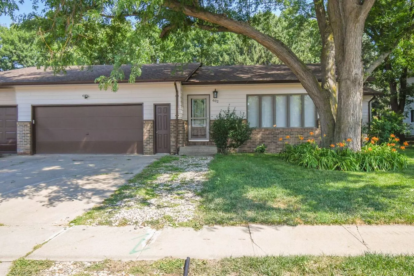 Fully Renovated 5 Bed / 3 Bath Home With 2-stall Garage In Prime S Sioux Falls Location! House for rent in Sioux Falls, SD