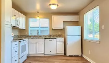 4 of 12 Aa Cedar Investments Llc Apartment for rent in Everett, WA