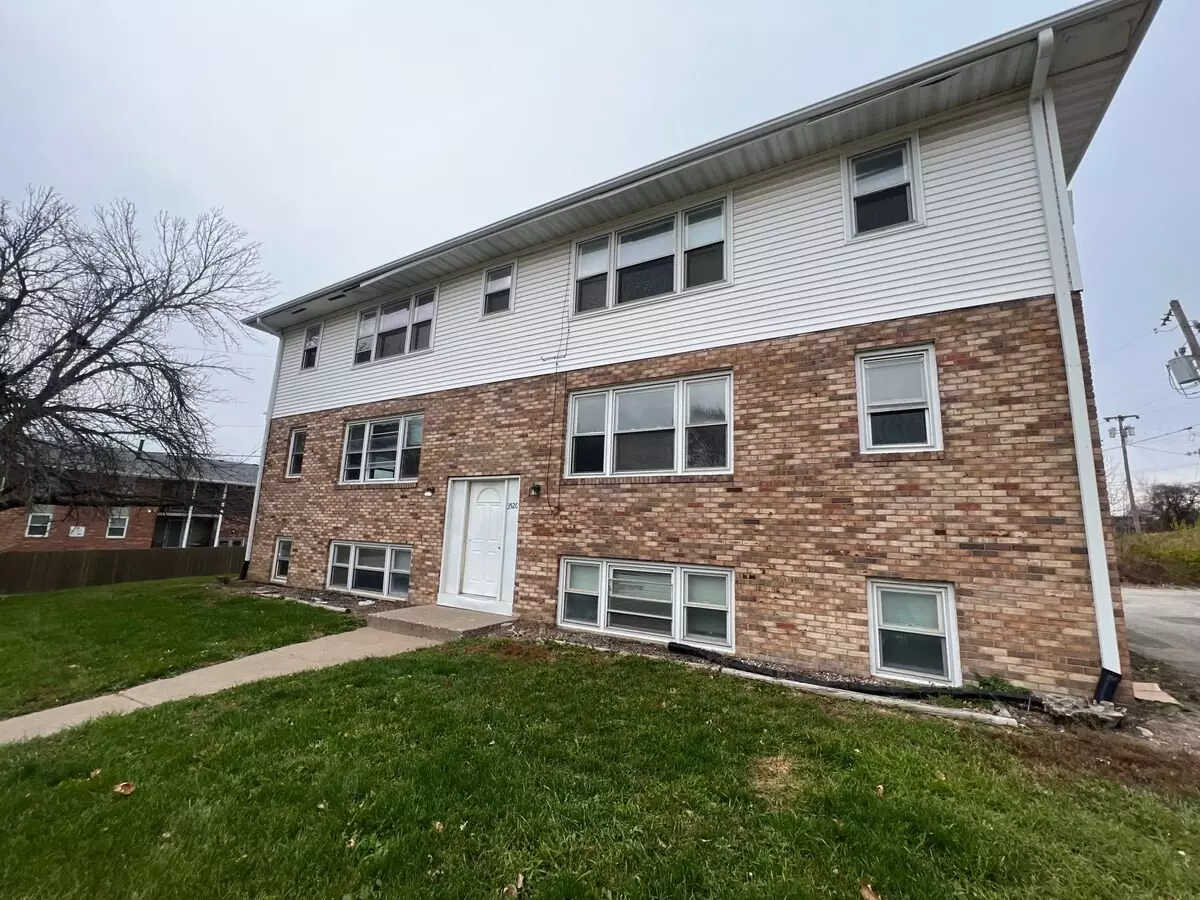 Hm 3520 Bridge Apartment for rent in Davenport, IA