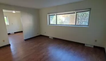 2 of 19 Knoll Crest - Bldg 3 Apartment for rent in Moline, IL