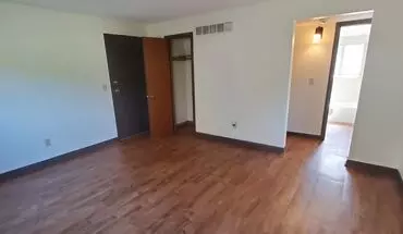 3 of 19 Knoll Crest - Bldg 3 Apartment for rent in Moline, IL