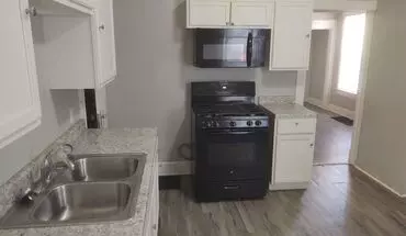 3 of 19 3 Bedroom 1 Bathroom House W/ Bonus Room & Garage House for rent in Davenport, IA