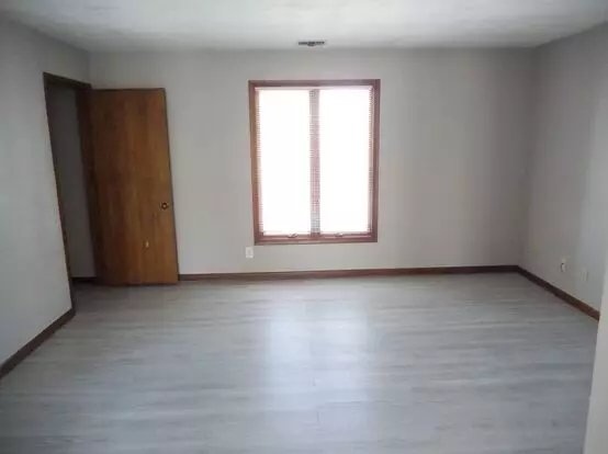 Sw 2717 11th Ave B Apartment for rent in Moline, IL